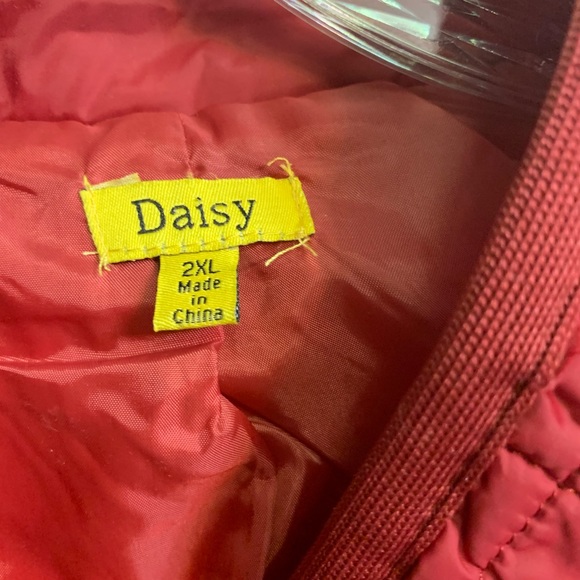 Daisy brand red vest - Picture 2 of 4